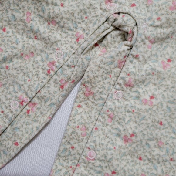 Gymboree Winter Berries Vintage 12-18 month one piece, bodysuit & socks NWT set. - Picture 3 of 5